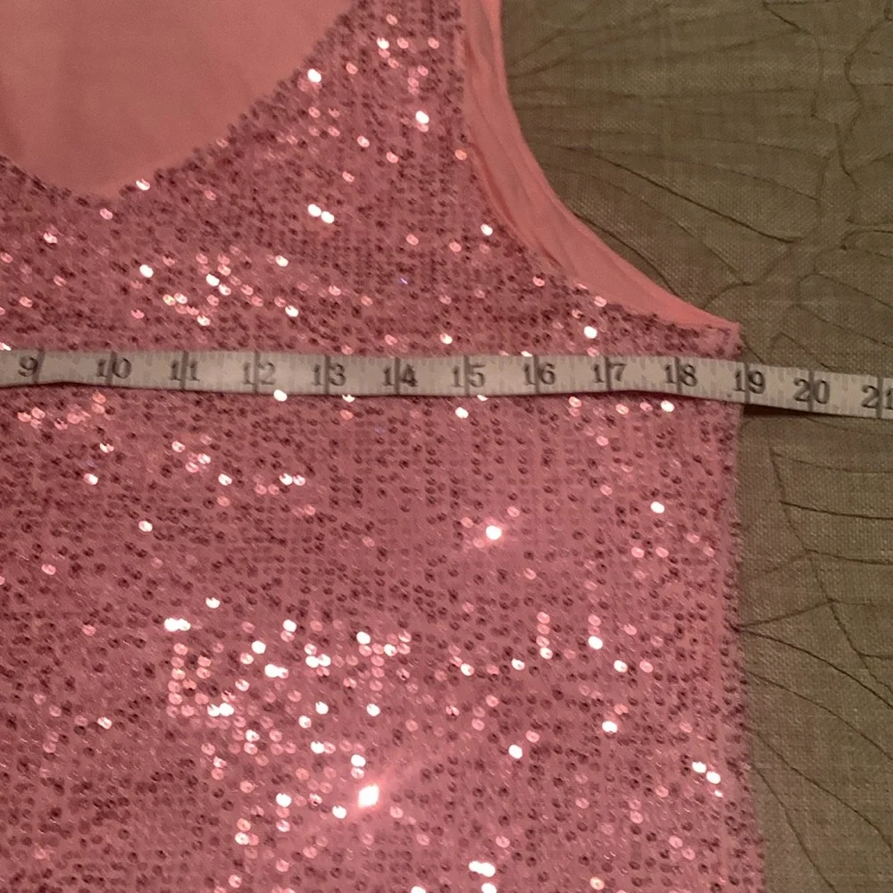Chic Pink Sequin Sleeveless Top - Picture 3 of 6